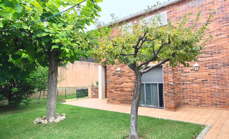 COLECCIÓN PRIVADA · Casa con piscina junto al mar en Sant Vicenç de Montalt