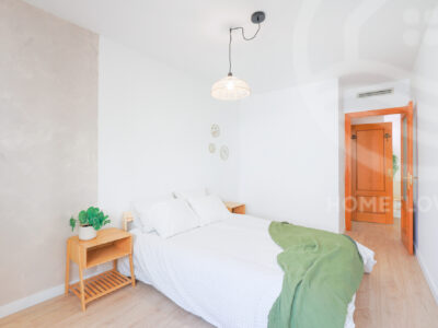 Piso renovado y amueblado en el centro de Vilanova i la Geltrú