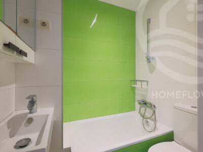 Piso céntrico con terraza, parking y trastero en Sant Adrià de Besòs