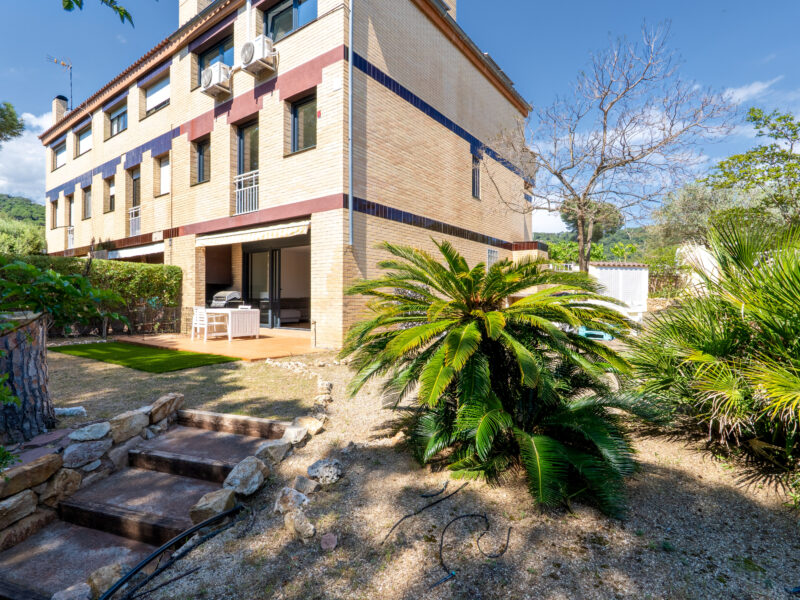 Bonita casa con entorno inigualable en Mataró