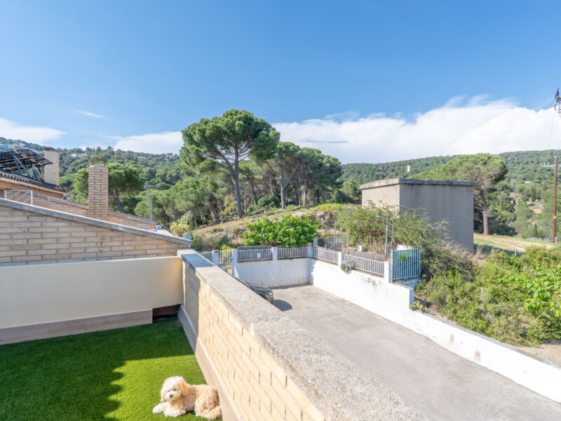 Bonita casa con entorno inigualable en Mataró