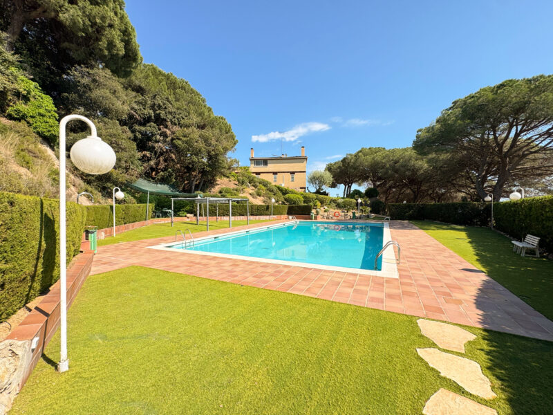 Bonita casa con entorno inigualable en Mataró