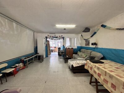 Una casa con patio en pleno Sant Adrià... o el solar perfecto para tu próximo proyecto. Tú decides.